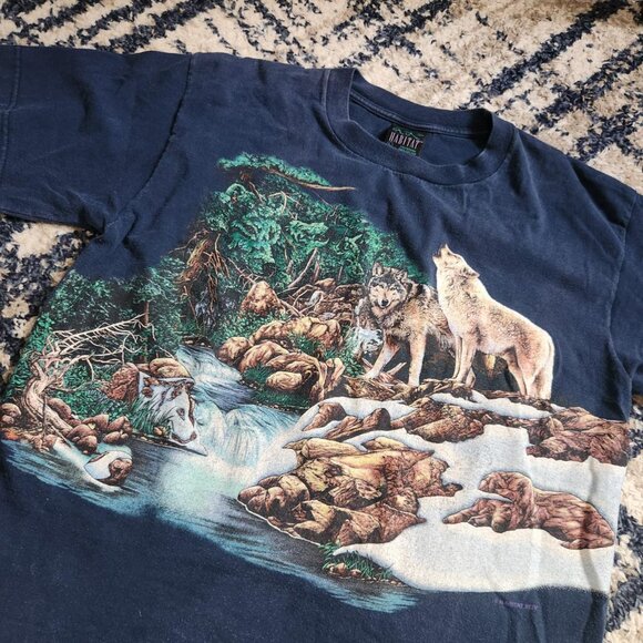 Vintage 1993 Wolf Lake Nature Wrap Around unisex Tee - Picture 4 of 5